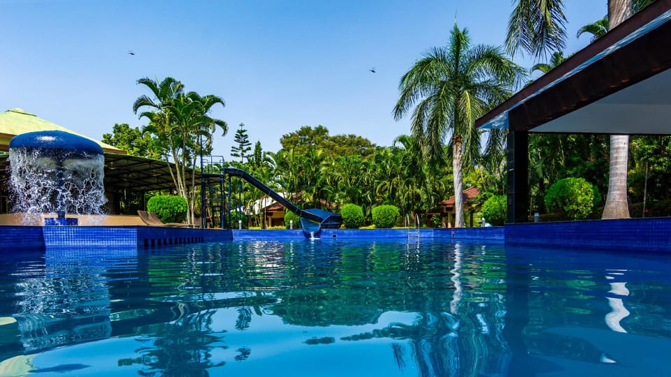 Silver Oak Resort Hotel in Karnataka