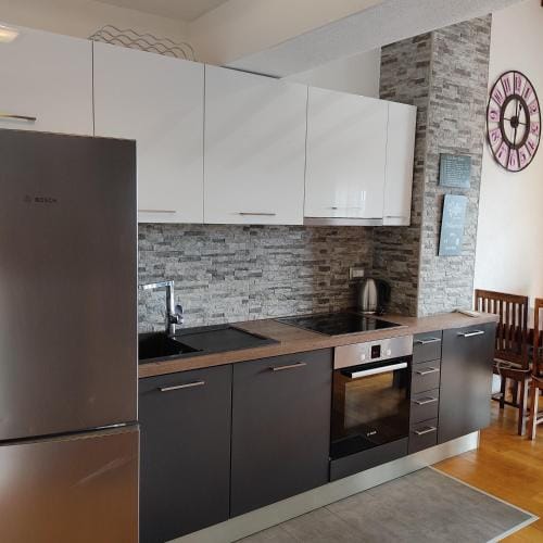 Apartmani Mira Brela Hotel in Brela