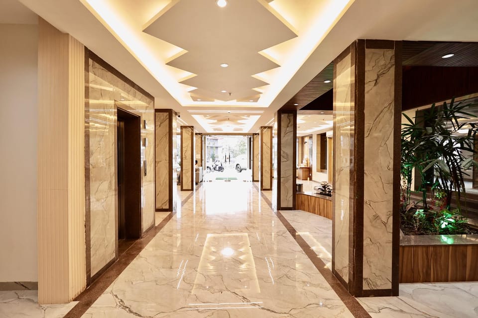 Hotel Maniratna Premium Hotel in India