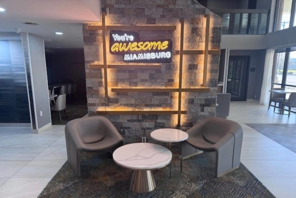 La Quinta Inn & Suites by Wyndham Miamisburg Dayton South Hotel in Dayton