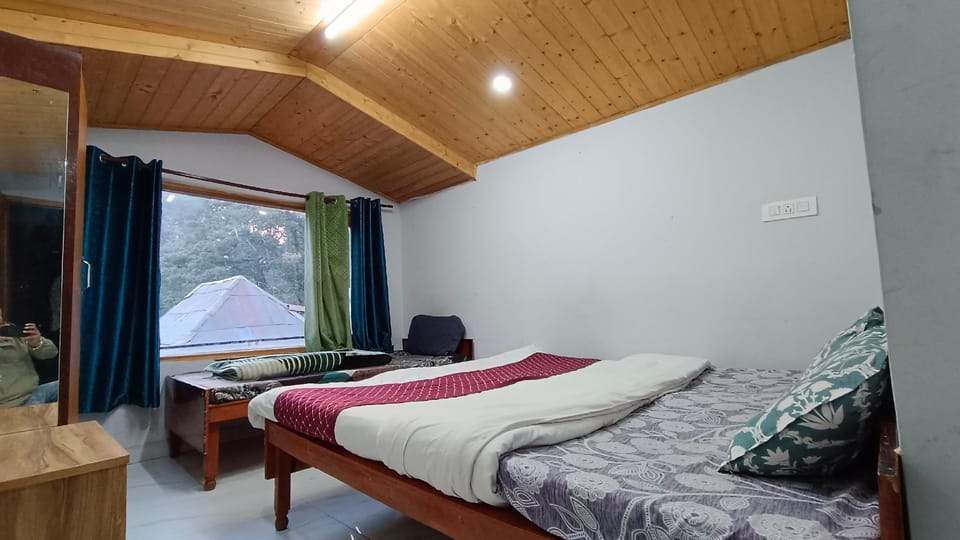 The Hostelers Homestay Shimla Hotel in Shimla
