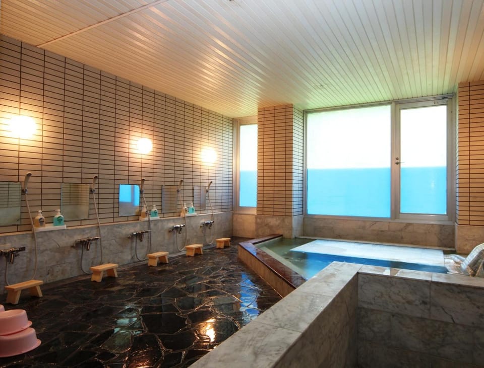 Hot spring bath