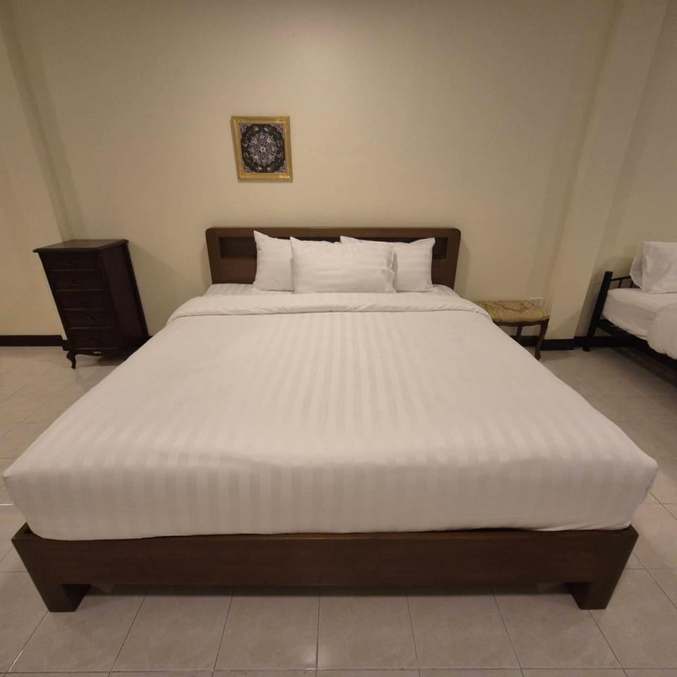 Rock&rowMototel 3rd Floor Hostel in Thailand