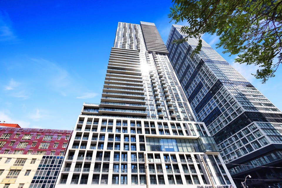 Cityview Suites  Hotel in Toronto
