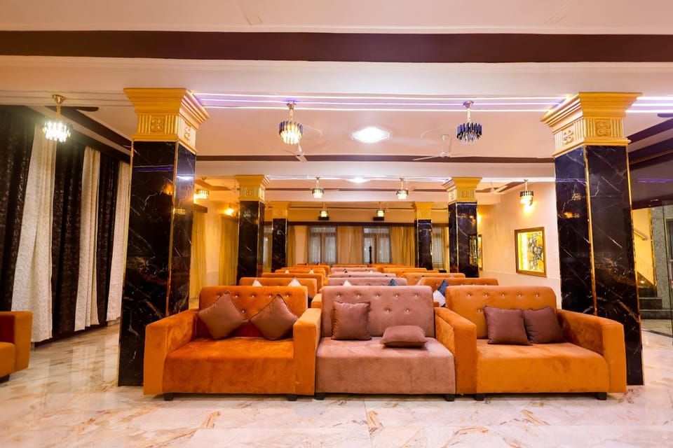 Crown pavilion resort Resort in Uttar Pradesh