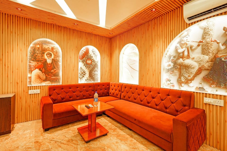 Super Townhouse Oak Dhanbad Railway Junction Hotel in India