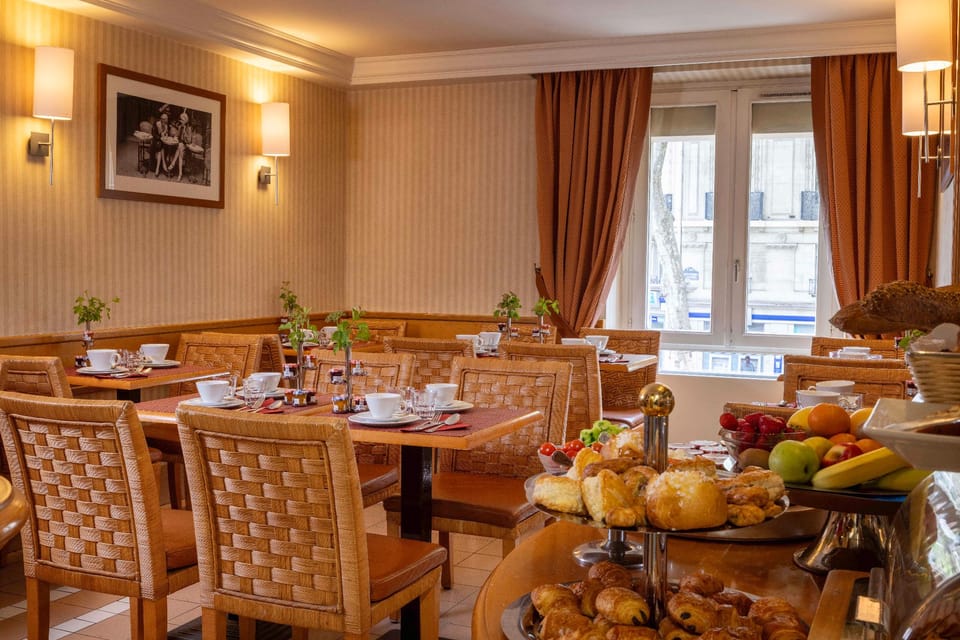 Hotel Royal Saint Michel Hotel in Paris