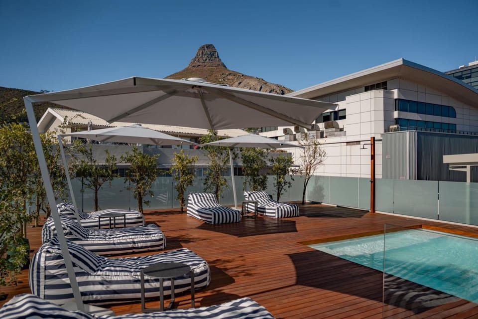 Horizon Aparthotel by Totalstay Hotel in Sea Point