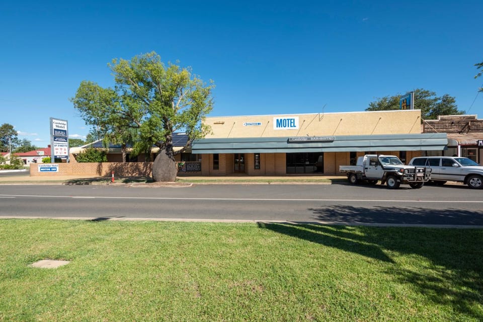 Cambridge Motel Motel in Queensland