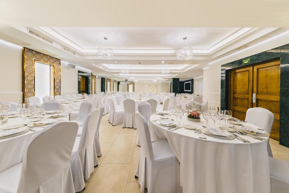 Nuevo Torreluz Hotel in Almería