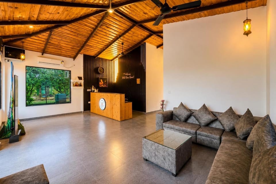 Baris resort Corbett Hotel in Uttarakhand