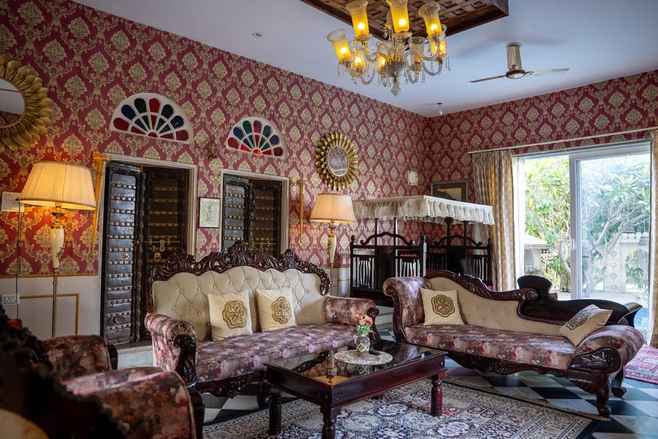 Bhanpur Haveli - Hidden Luxury Haveli Amid Greenery and Peace Hotel in Rajasthan