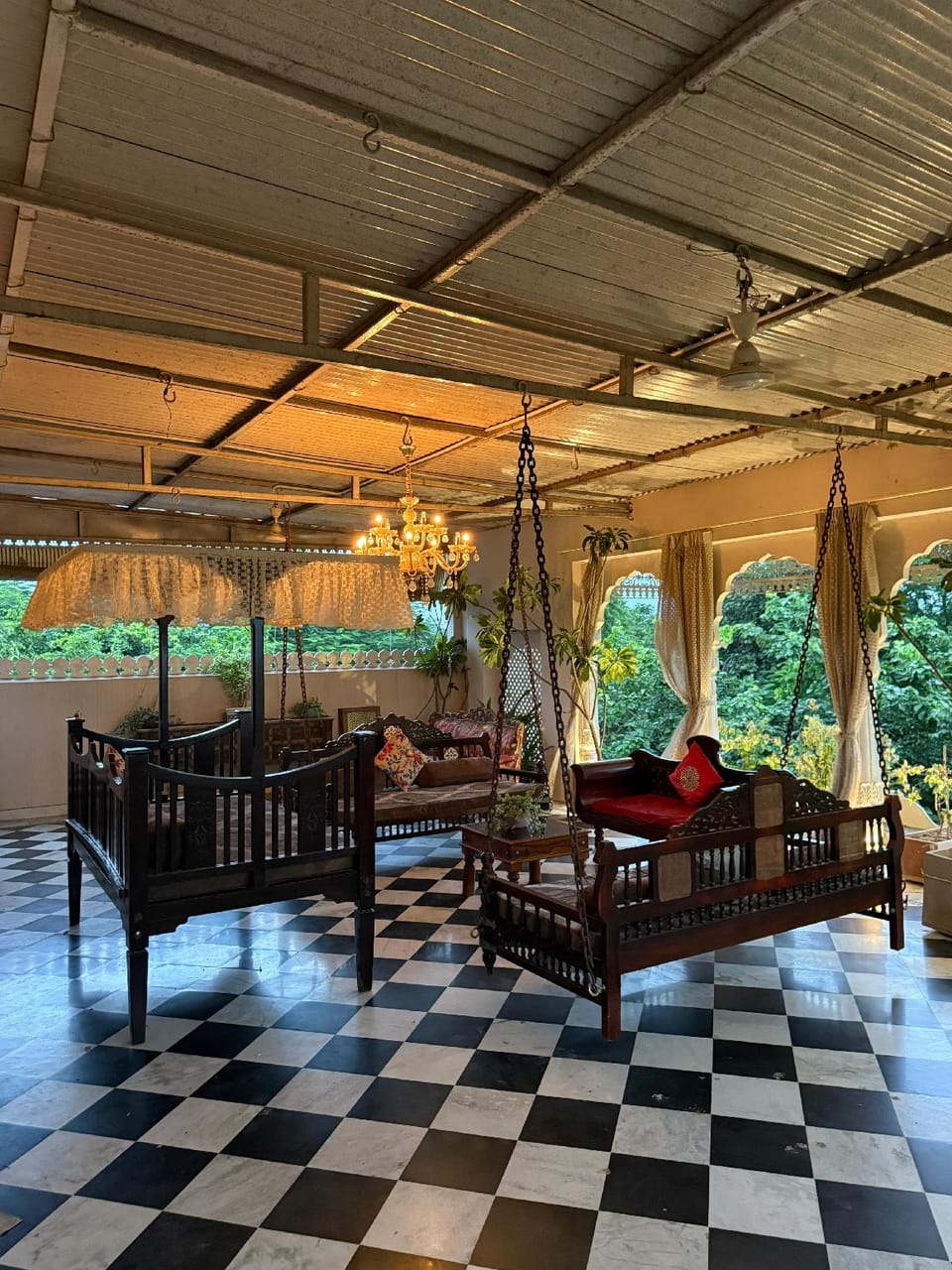 Bhanpur Haveli - Hidden Luxury Haveli Amid Greenery and Peace Hotel in Rajasthan