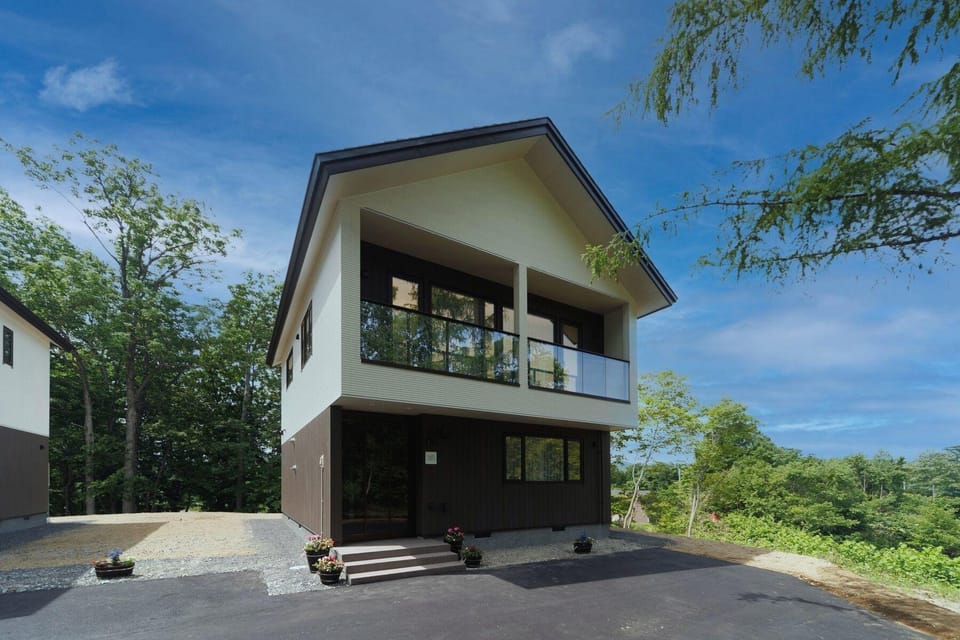 LOVES ONLY YOU【Ezo Fuji Foothills】 Hotel in Niseko