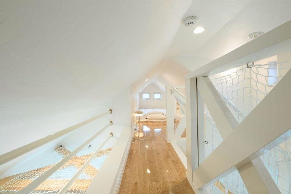 Wakoso Harmonious Light West Hotel in Hakone