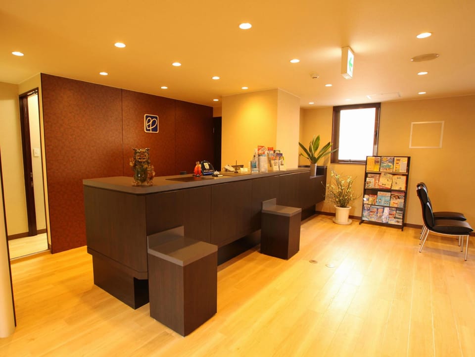 Hotel Peace Land Hotel in Naha
