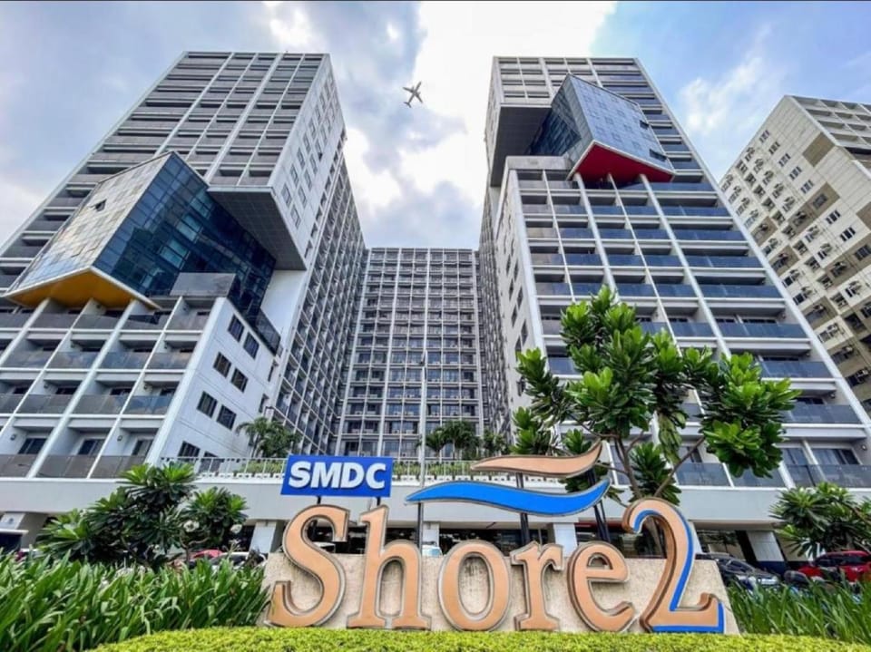Mayari Suite| Pool Access l SHORE 2 B03 0974 Hotel in Pasay