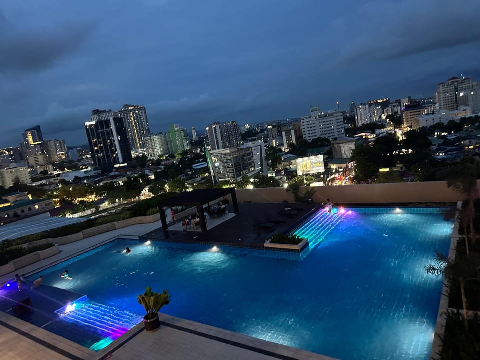 Cebu Business Park Listing  Apartment hotel in Lapu-Lapu City