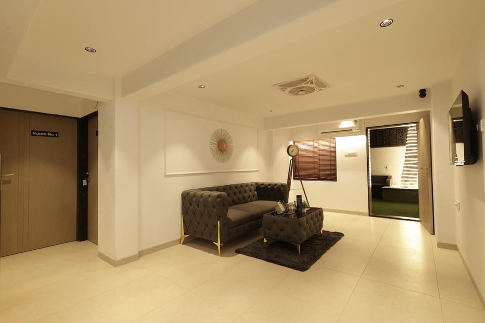 Separate living room