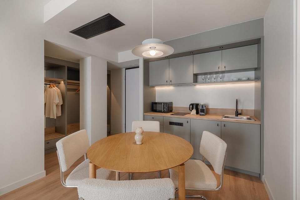 Leon by Zoia Living Apartment hotel in Pireas