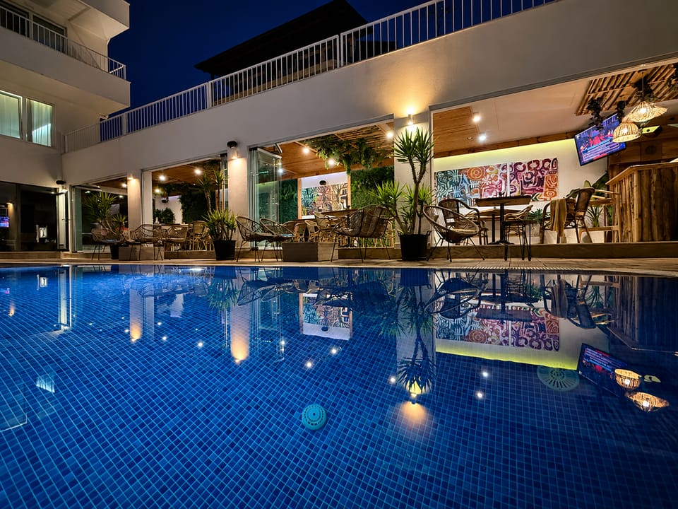 JI HOTEL Hotel in Sozopol