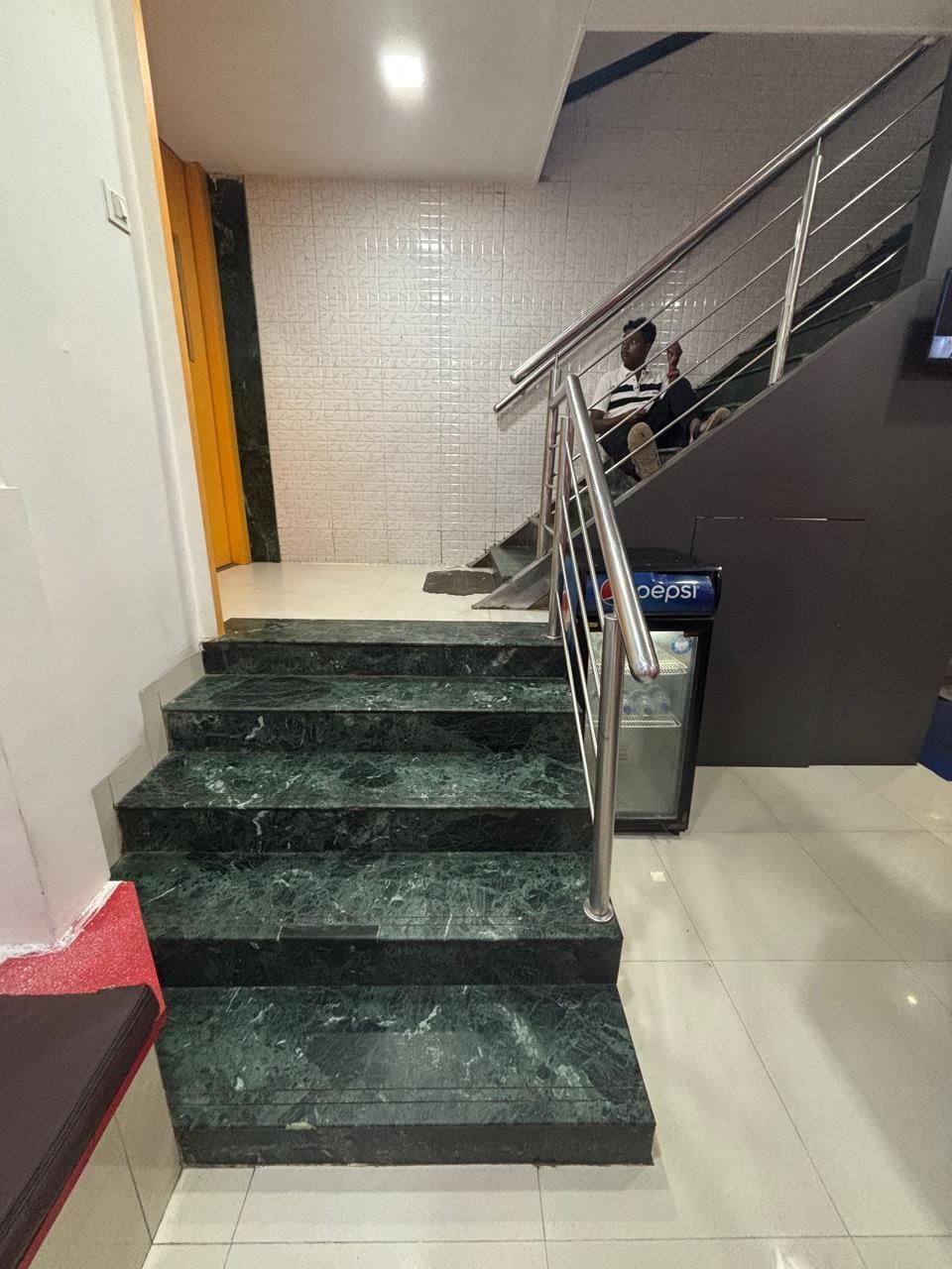 Hotel Silver Shine Hotel in Mumbai