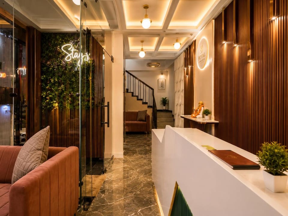 SG Royal Portico Hotel in Uttarakhand