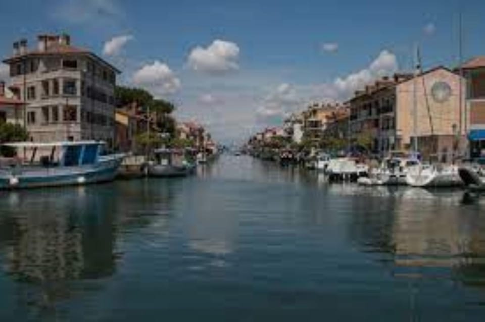 Chic retreat for your holidays in Grado Apartment in Grado