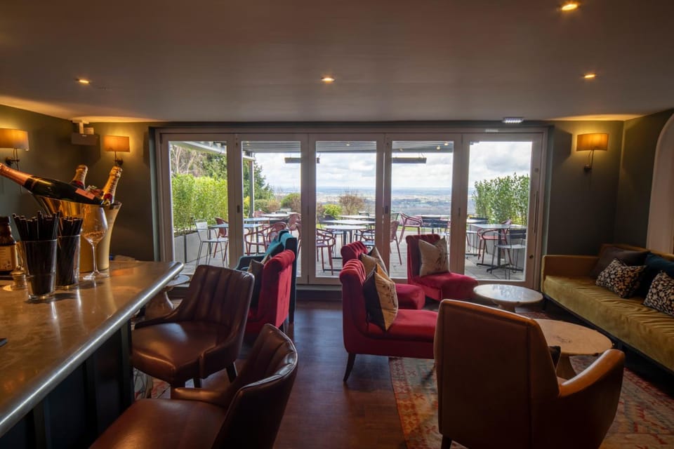 Bar/lounge