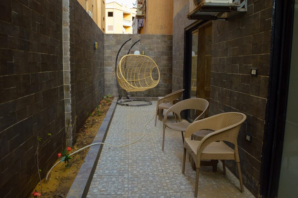 شقة فندقية مميزة قرب الأهرامات Inn in Egypt