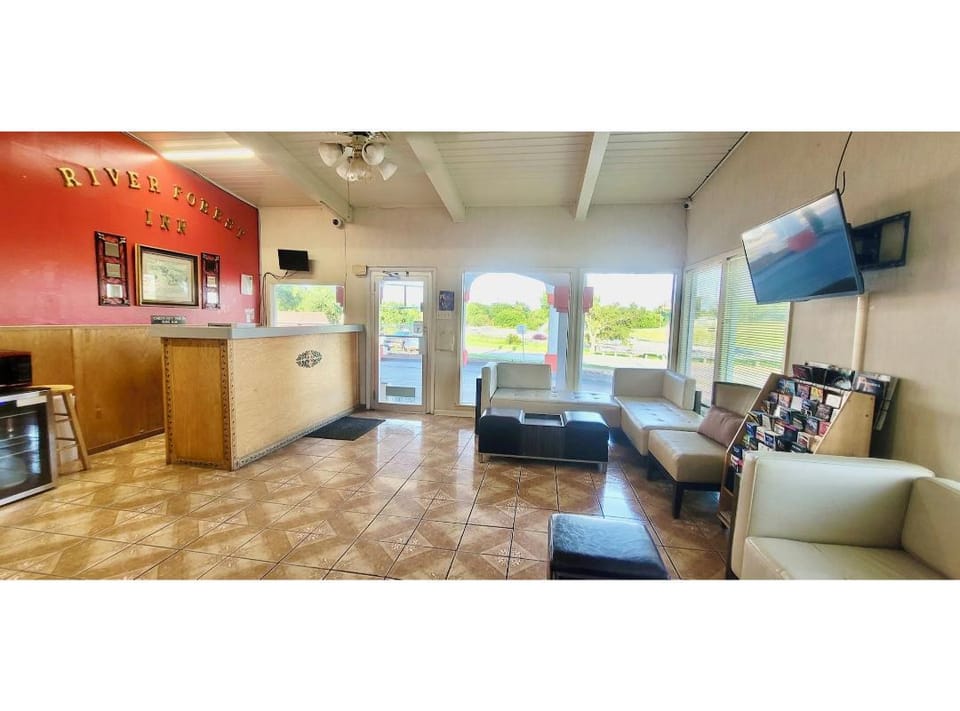 Studio 6 Suites Belton, TX Hotel in Belton