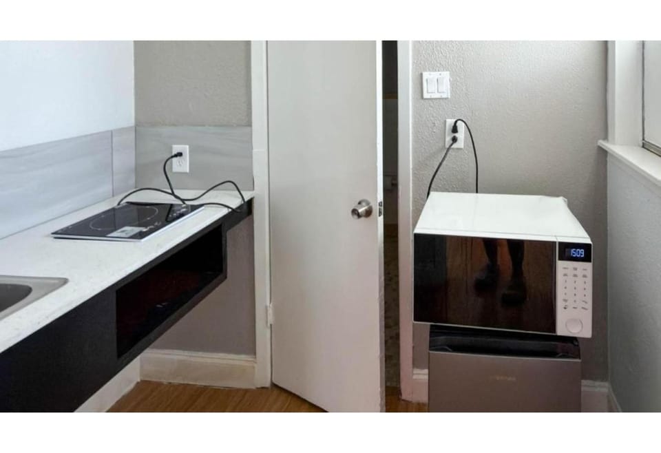 Studio 6 Suites Belton, TX Hotel in Belton
