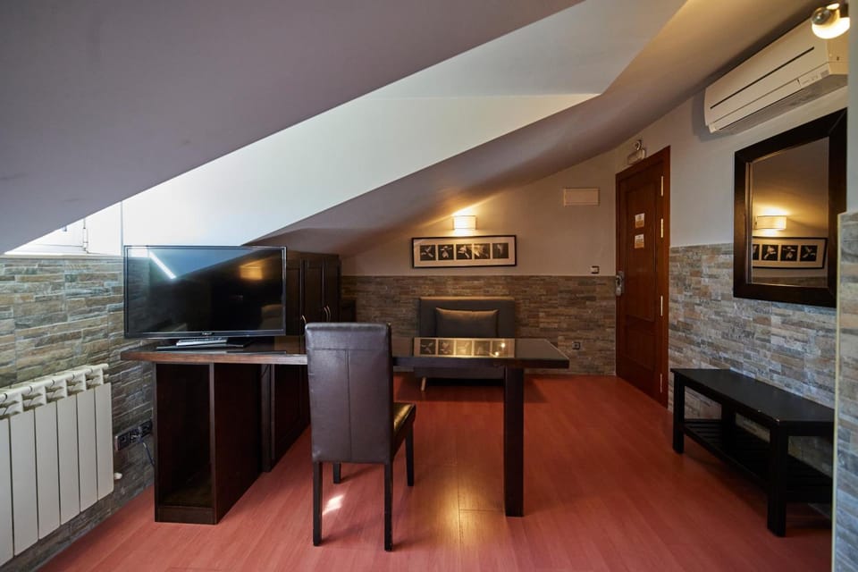 Hotel Villalegre Hotel in Aviles