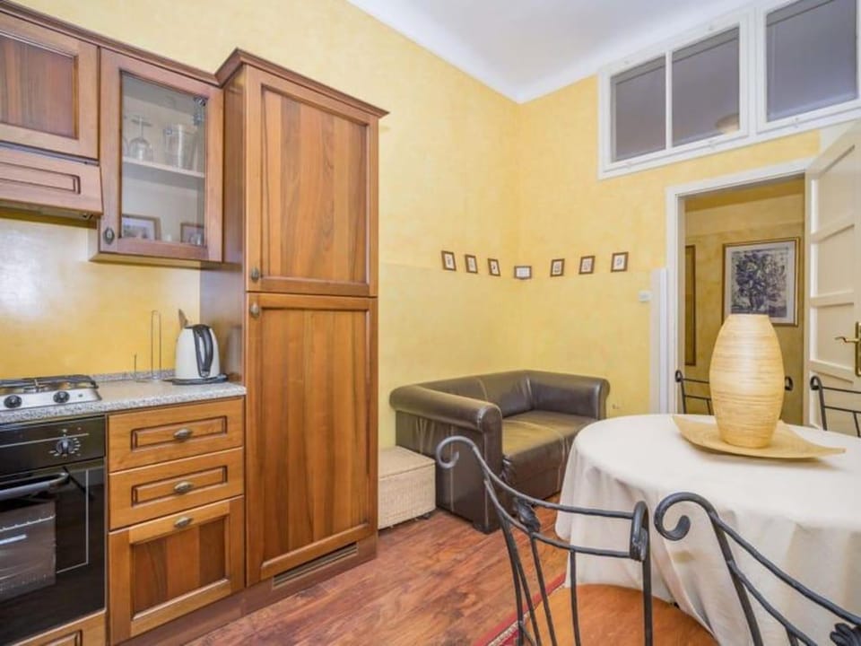 Apartments and Rooms Villa Rossella 2 Hotel in Rovinj