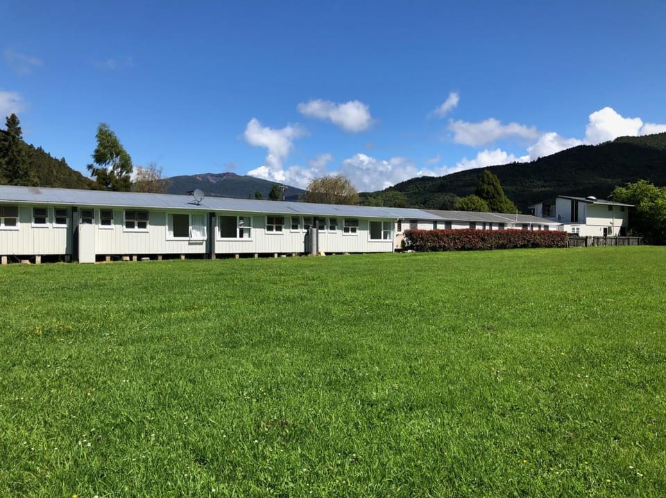 Rainbow Motel & Hot Pools Motel in Manawatū-Whanganui, New Zealand