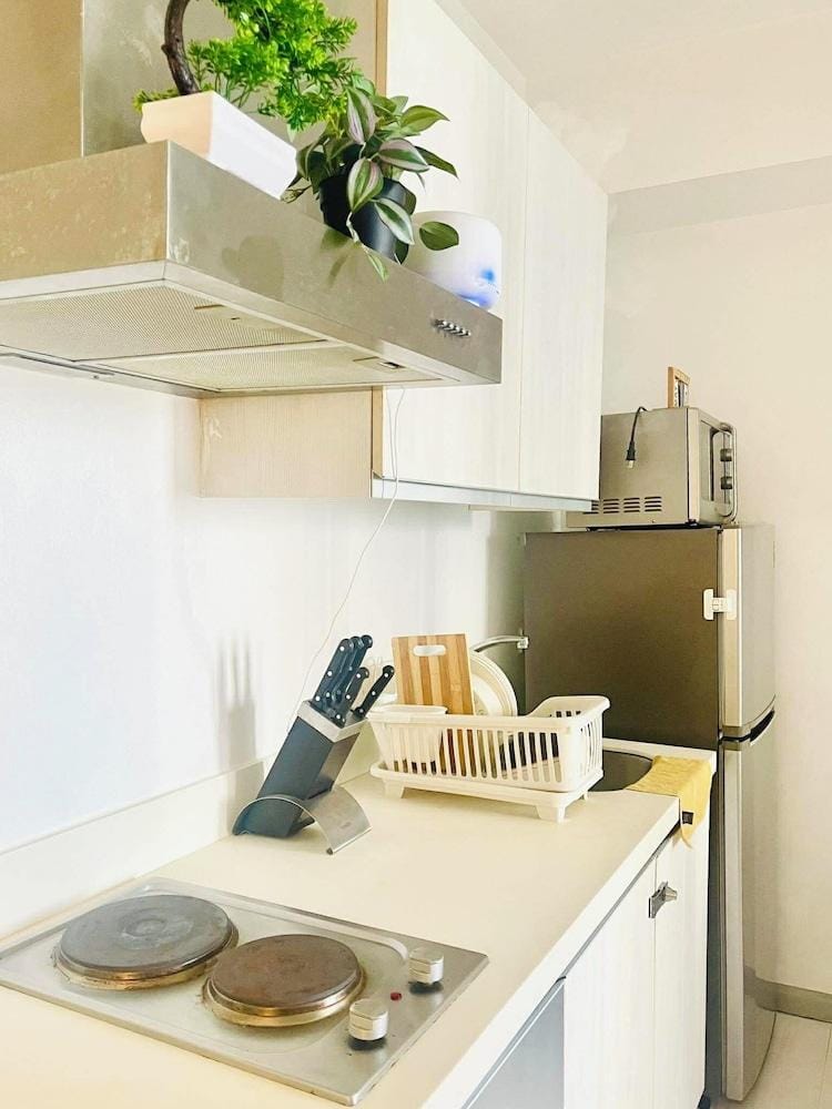 Aillah Staycation Hotel in Paranaque