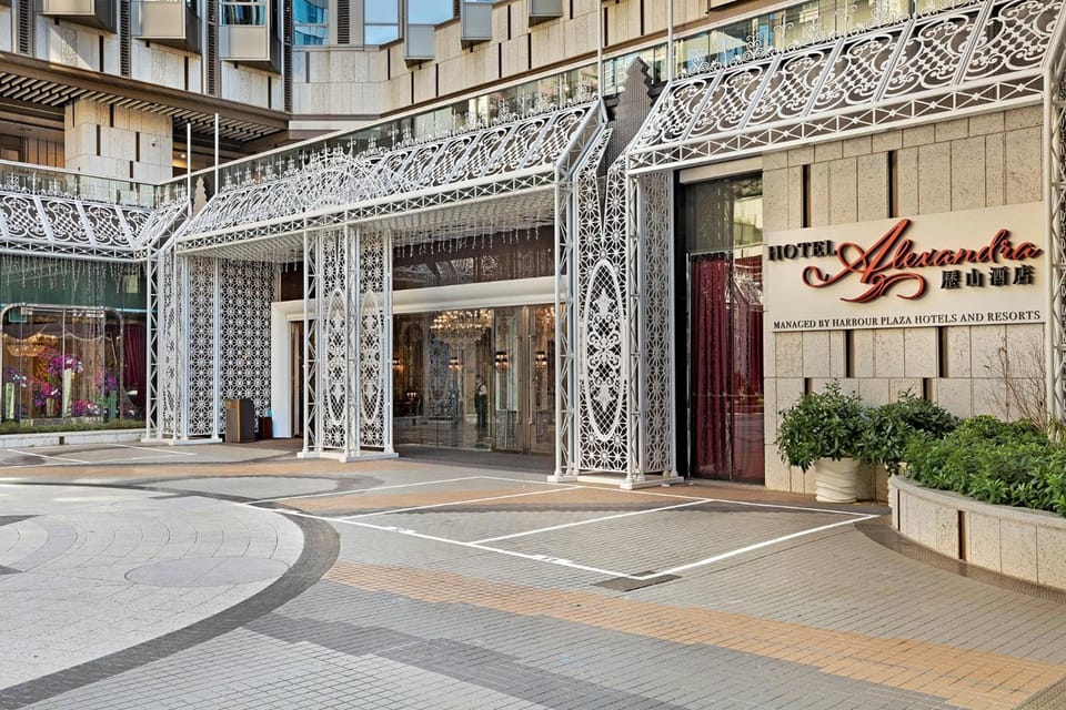 Hotel Alexandra Hotel in Hong Kong