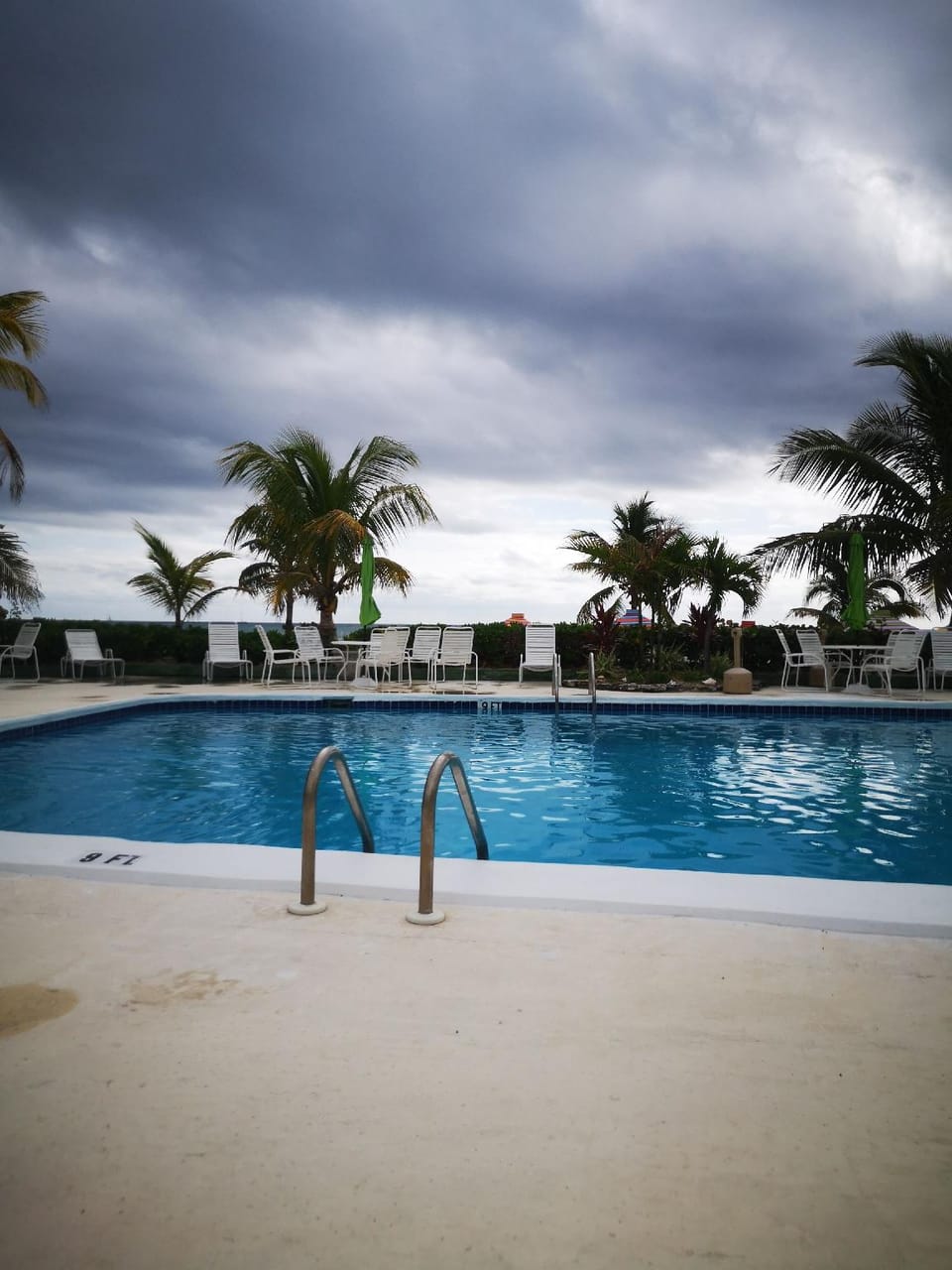 Coral Beach Hotel and Condominiums Hotel in Freeport