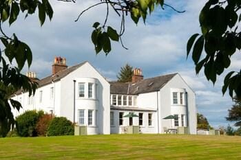 Cavens House Dinner included Hotel in Scotland