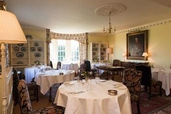 Cavens House Dinner included Hotel in Scotland