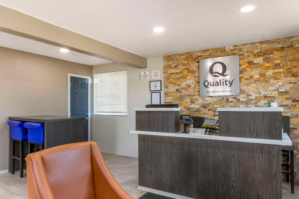 Quality Inn Show Low Hotel in Show Low