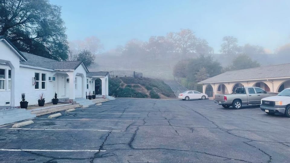 Rodeway Inn Jackson - Martell Hotel in Sutter Creek
