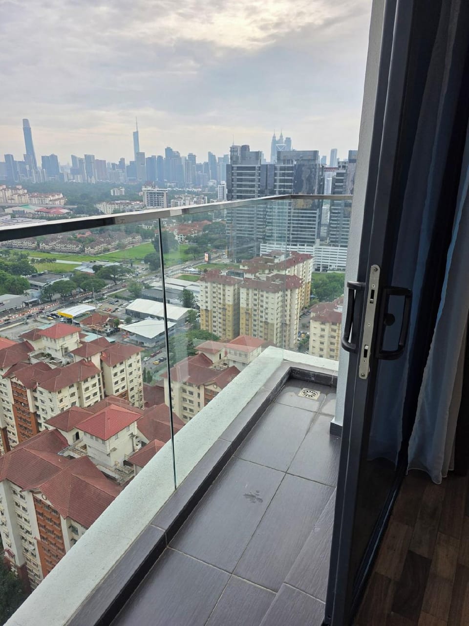 Reizz Residence by Perkasa Ikon Hotel in Kuala Lumpur City