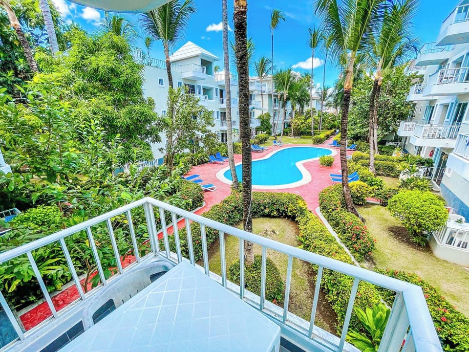 DELUXE STUDIOS HOTEL POOL AND BEACH Hotel in Punta Cana