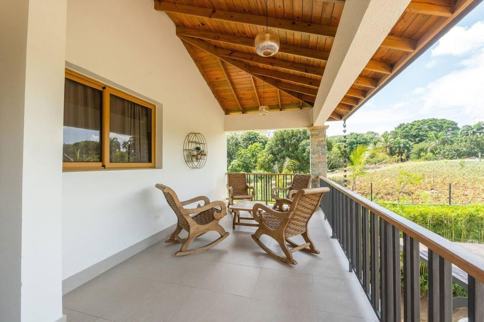 La Vega Villa With Private Pool and BBQ Hotel in La Vega Province
