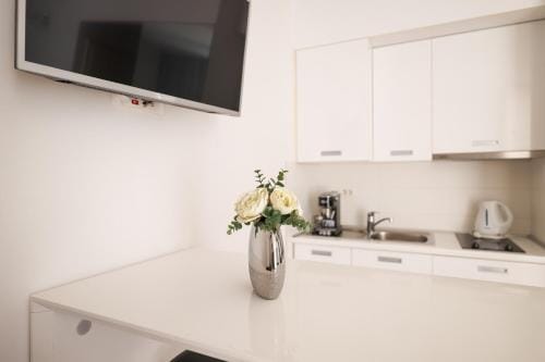 Tinel Superior Residence Hotel in Zadar