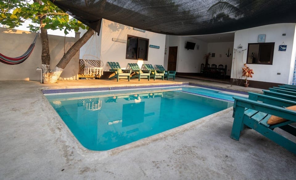 Salinas Beach house Monterrico Hotel in Santa Rosa Department
