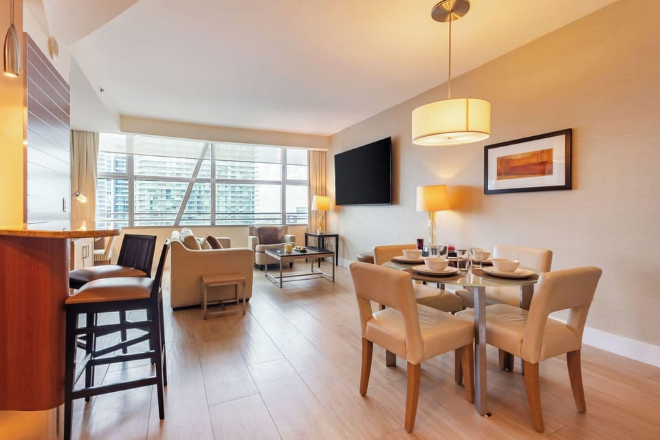 Brickell Arch Sea View Balcony Free Parking by Palermo Home Miami Hotel in Brickell