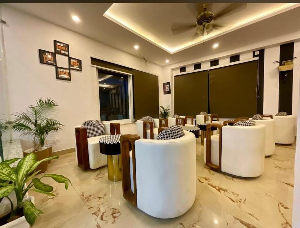 Yog Namah Hotel & Cafe Hotel in Rishikesh