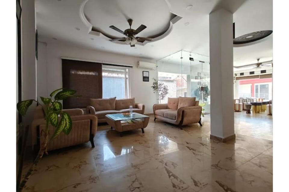 Yog Namah Hotel & Cafe Hotel in Rishikesh